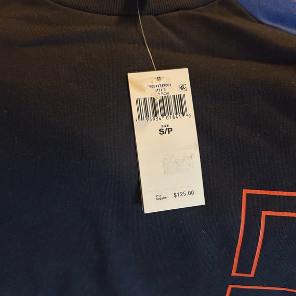 NWT Women’s Crop Top Sweatshirt Ralph Lauren. Size small - Picture 2 of 4